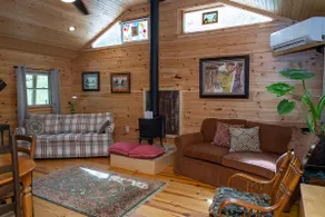 Sunhillo Cabin by the Creek - Image 5