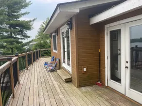 Lakeside Bliss in Kawarthas (Kasshabog Lake) - Image 3