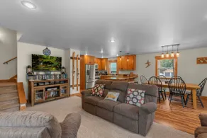 River's Bend Lodge - Hot Tub, Fire Pit, Games & Ski - Image 2