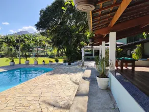 Quinta dos Marques with a view of Serra dos Órgãos - Image 5
