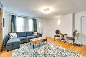 Beautiful Newly Renovated South Wedge Entire Home - Image 4