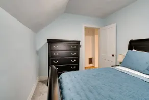 Beautiful Newly Renovated South Wedge Entire Home - Image 5
