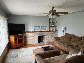 The Lake House - Image 2