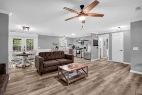 Minutes to Town/Ft. Stewart. Pet friendly - Image 3