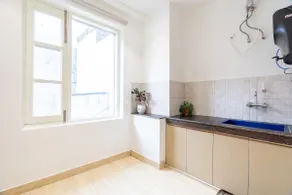 Homlee- 7 Star 1BHK Flat-Lift-Parking-2 Ac-Tapovan - Image 4