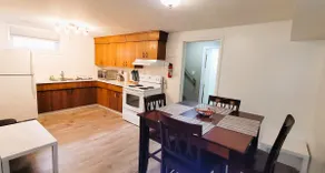 Your Home away from Home 2 bed rooms+ sofabed - Image 2