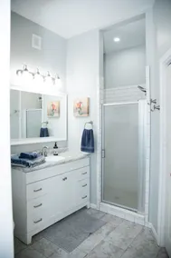 Cozy Up in 'Hip'storic Downtown - Image 3