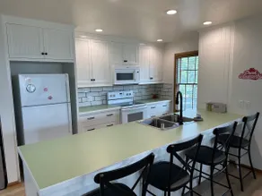 The Cottage Condo in Charming Egg Harbor - Image 4