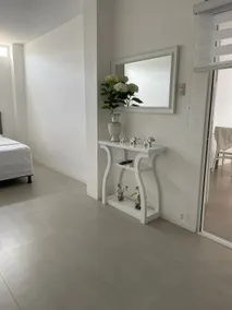 modern and luxurious apartment - Image 4