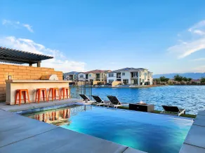 All Inclusive on The Lake, Movie, Pool, Arcade - Image 2