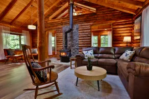 Perfect Cabin 10 Min-Asheville - Image 2