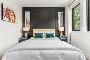 Sunnyside Modern Carriage House - Image 3