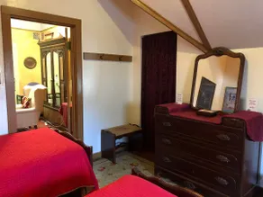 1 bedroom apt with twin beds in Downtown Victorian - Image 3