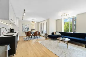 Stylish 3BD Chinatown Condo | Rooftop & City Views - Image 2