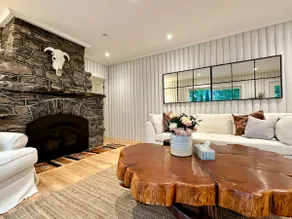 The Muskoka Lake House Waterfront Cottage - Image 5