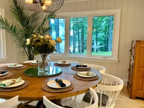The Muskoka Lake House Waterfront Cottage - Image 4