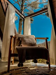 Quartz Chalet|@zehnhospedagens|Luxurious and Romantic - Image 4