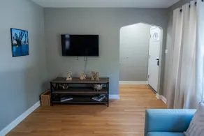 Berwyn Beauty - Image 3
