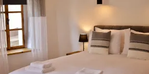 Sicilian Rooms at #4 - Image 2
