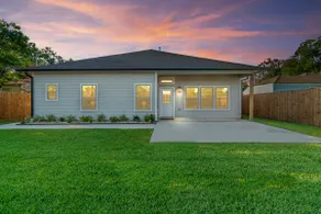 *15 min to Hobby Airport 3BR House | Free Parking - Image 2