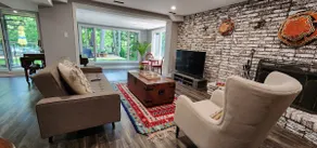 Hidden Gem of Thornhill (Ravine+Pool+Hot tub) - Image 5