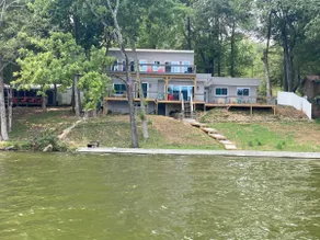 Waterfront Cabin on Elk River • Private Deck • BBQ - Image 2