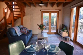 Sue's House - Image 2
