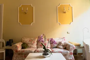 Borghese Magnolia Suite - Image 5