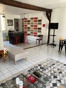 ”In the name of the rose”, beautiful 3 rooms in the city center - Image 5