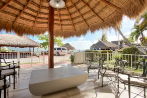 Lakefront house with air conditioning - Image 5