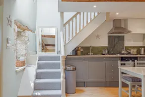 Mill House Cottage - Star Stay on The Cotswold Way - Image 2