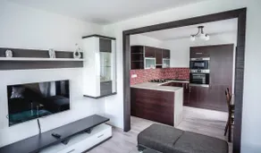 Modern apartment close to city centre of Žilina - Image 3