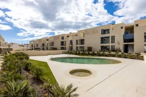 Premium Location 2BR Apt w- Pool, Gym & Balcony - Image 5