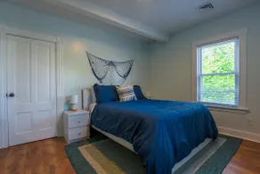 Historic Mystic, Sea Theme 2BR + Parking - 6B - Image 4