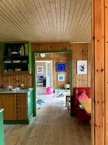 Cozy and spacious artist villa - Image 3