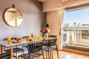 Women's Bridge View | Luxury 2 BR Family Apt - Image 4