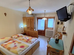 Sesto-Carosello 3000 Studio Apartment - Image 4