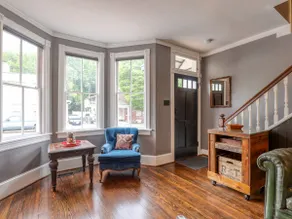 Brewhouse renovated row house steps from downtown - Image 5
