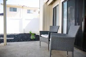 Stunning 2-bedroom Condo - Image 3