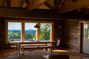 Modern log cabin w/ mountain views - Image 2