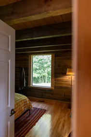 Modern log cabin w/ mountain views - Image 5