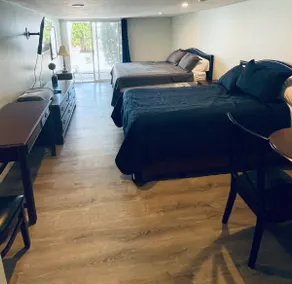 lovely 1-bedroom apartment with pool unit 1A - Image 3