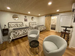 Cozy Mountain Hideaway - Image 5