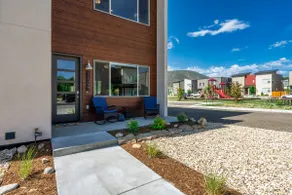 3 King Beds 3 Baths 2-car Garage - Image 5