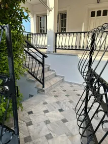 VACATION HOME - Image 2