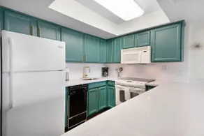 Desert Teal Condo w/Resort Pool Pass! - Image 4