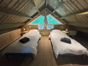 2 vacation homes next to each other, sleeps 12 people - Image 4