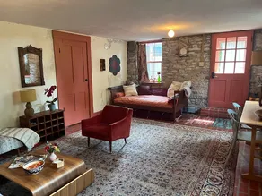 Rosehill Garden Suite - Image 4