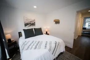 Rooftop Condo in TC w/ Bay Views - Image 5