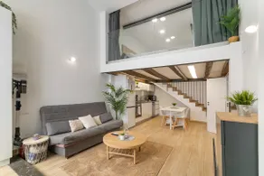Nice Central Loft - Image 2